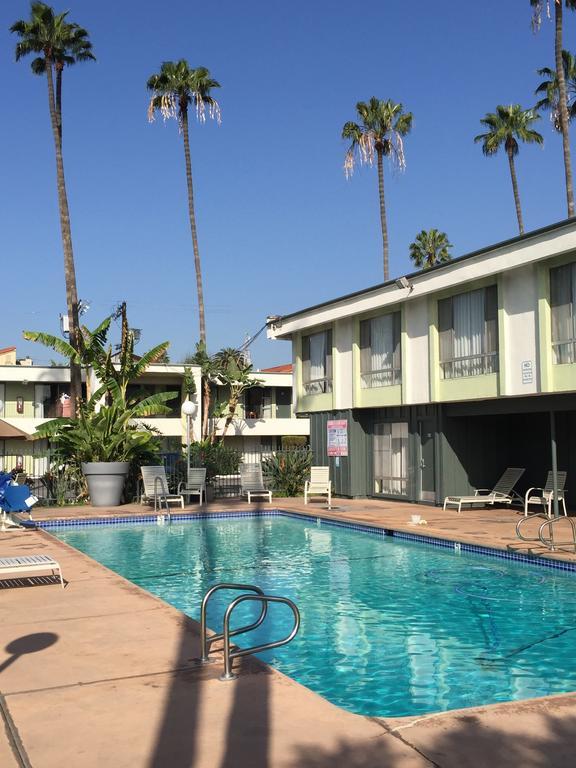Vagabond Inn Los Angeles At Usc Kültér fotó