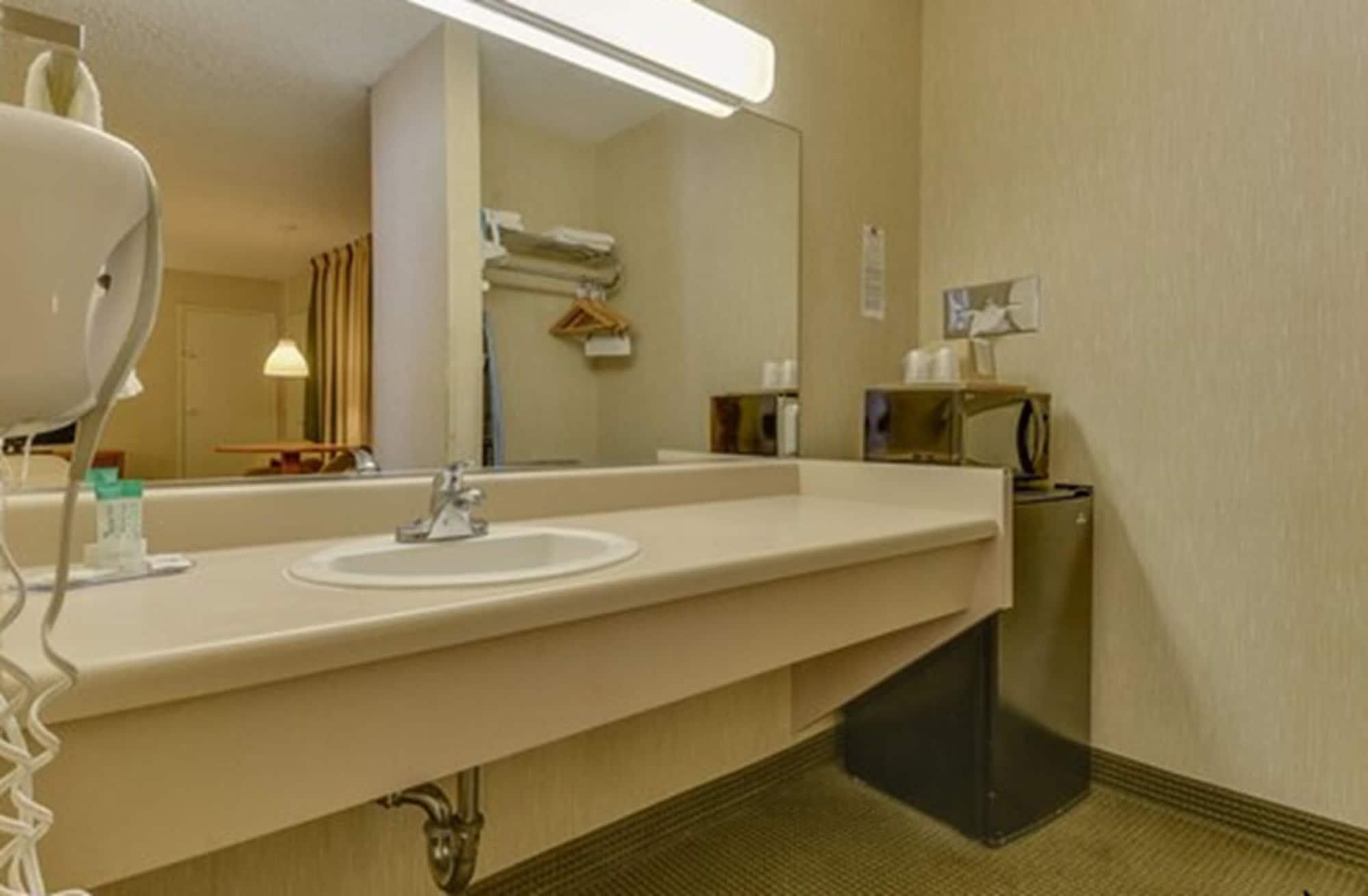 Vagabond Inn Los Angeles At Usc Kültér fotó